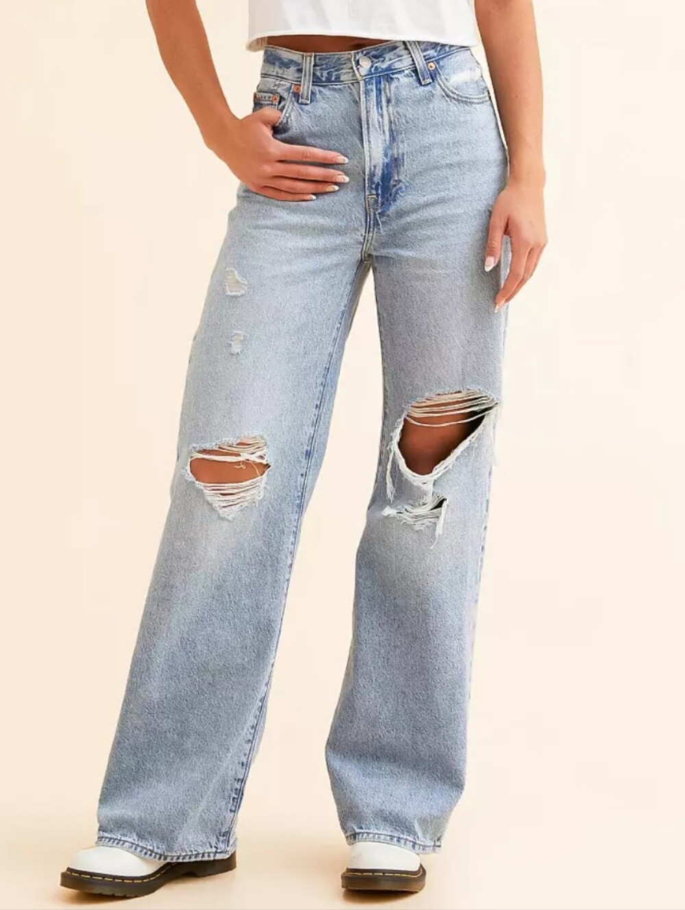 Levi's Ribcage Wide Leg Jeans